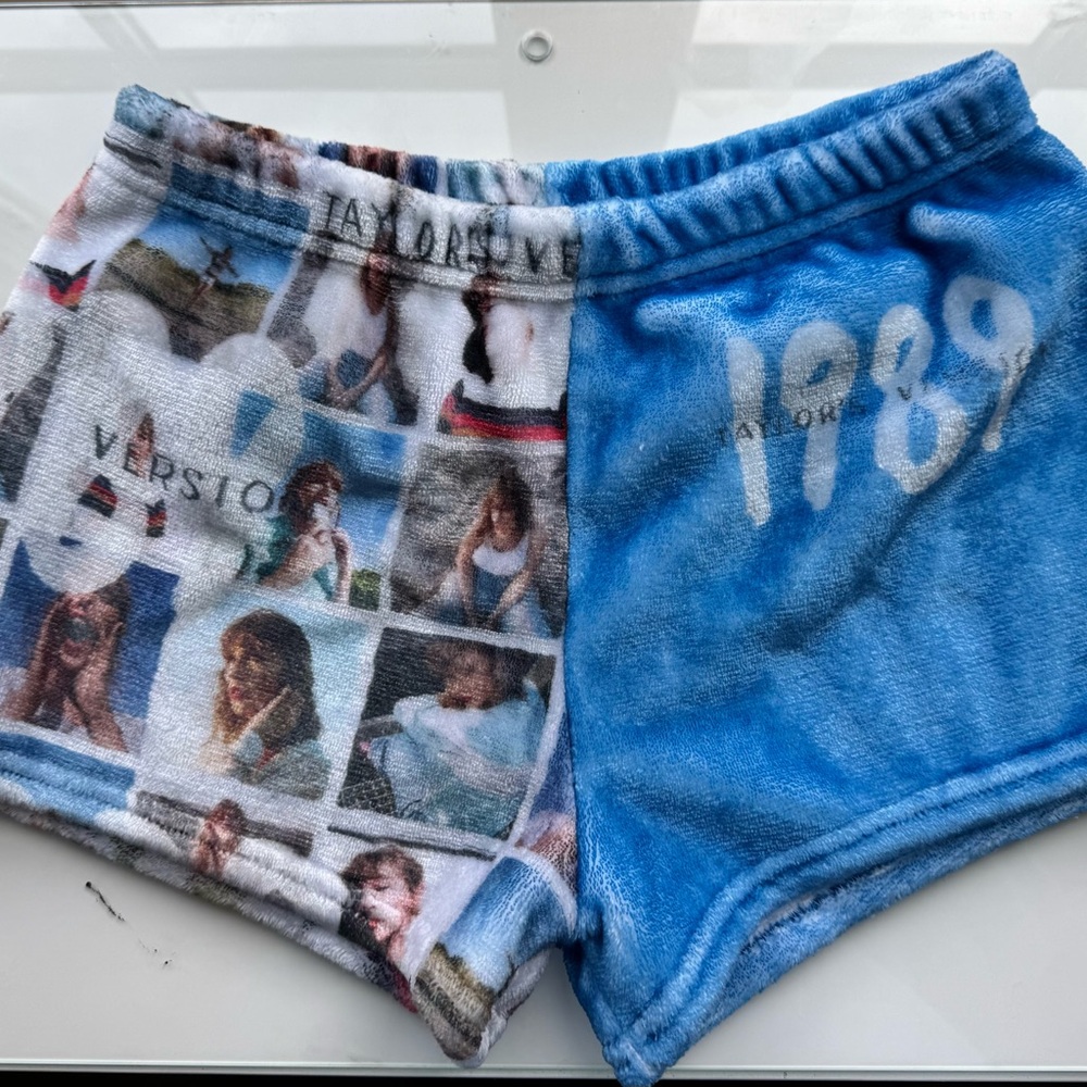 1989 Taylor Swift Graphic Shorts